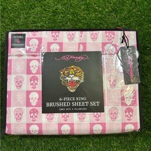 Ed Hardy Pink Double Brushed King Sheet Set